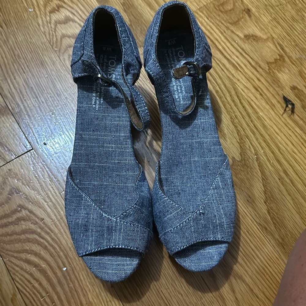 Tom’s wedges